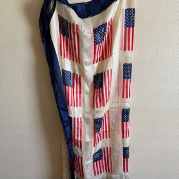 vintage b&s scarf with flowers and american flag pattern - Picture 5 of 5
